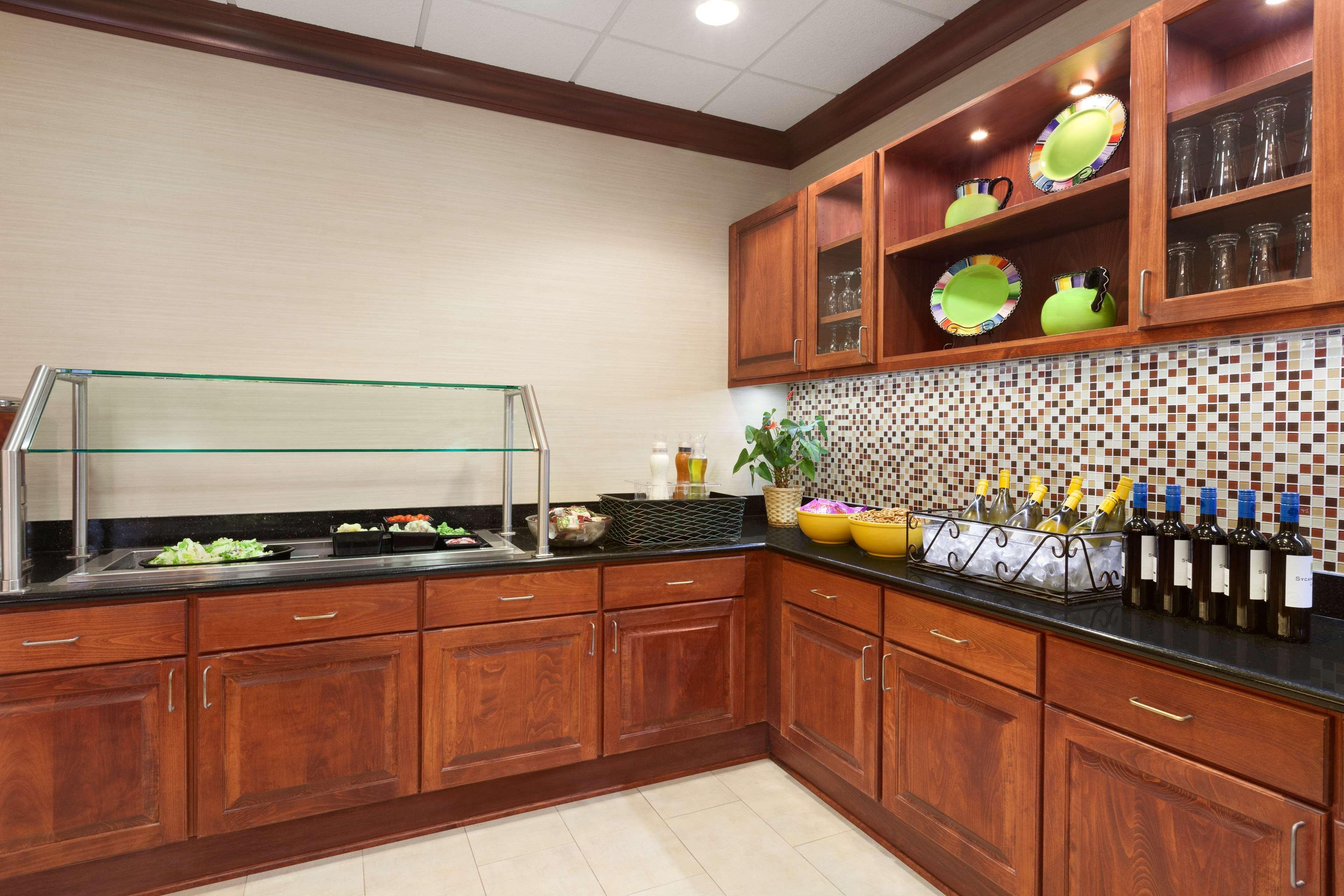 Homewood Suites Medford Eksteriør bilde